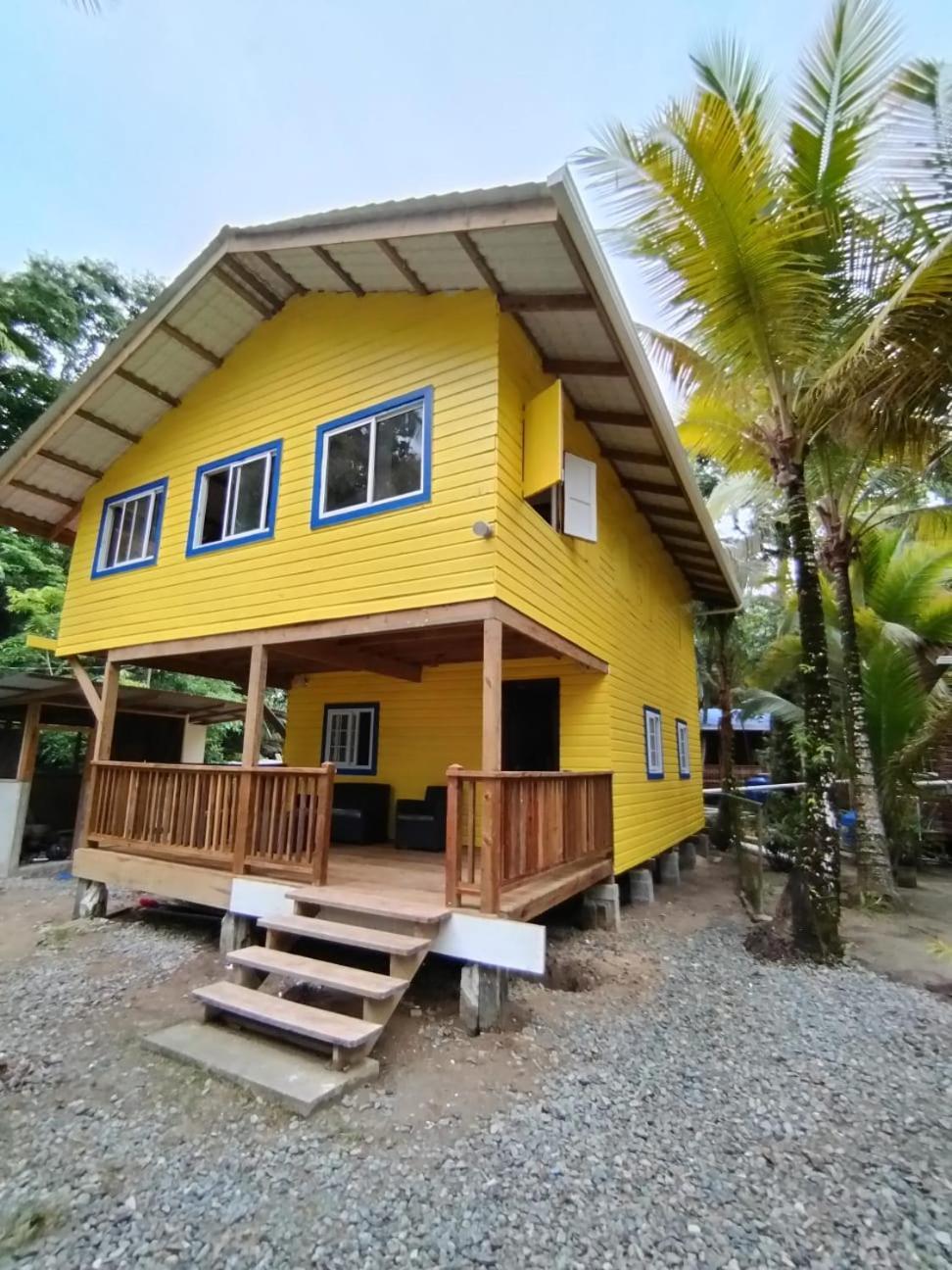Hotel Tierra Verde Bed And Breakfast Bocas del Toro Exteriör bild