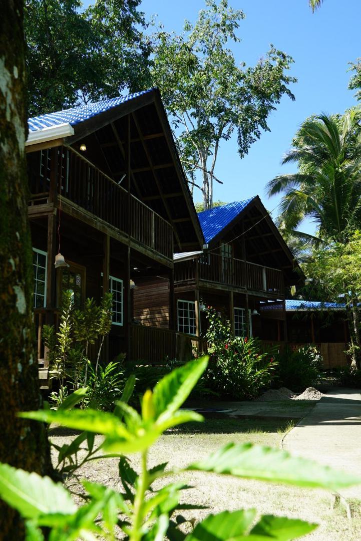 Hotel Tierra Verde Bed And Breakfast Bocas del Toro Exteriör bild